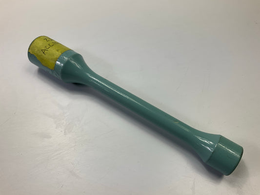Accutorq 10-0313 1/2'' Drive 7/8'' (22mm) 140 Ft/Lbs Aqua Torque Lug Nut Stick Bar