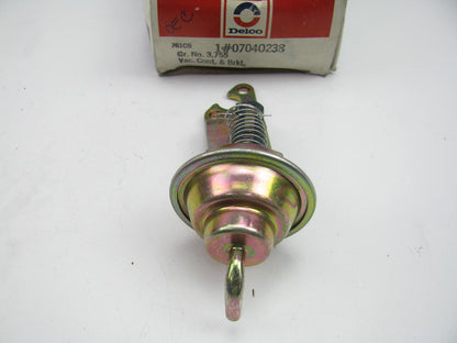 NOS Ac Delco OEM GM 7040238 Carburetor Choke Pull-Off - Rochester 2-BBL, Primary