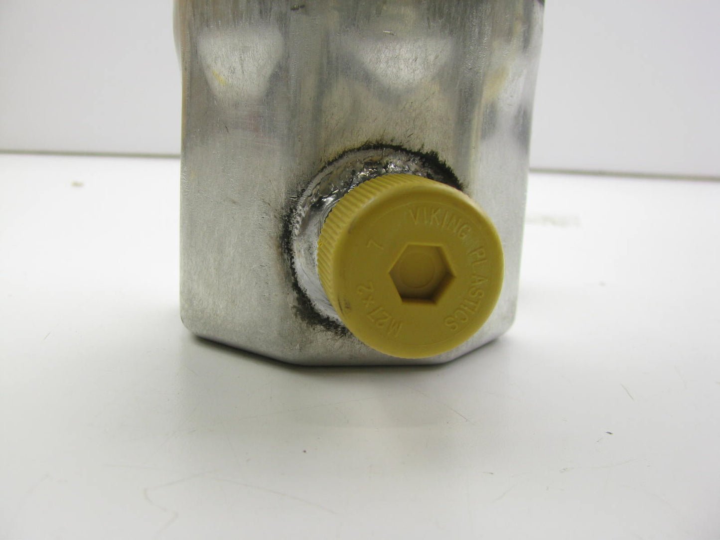 Acdelco 15-10081 A/C Receiver Drier 2000-2002 Cadillac Eldorado