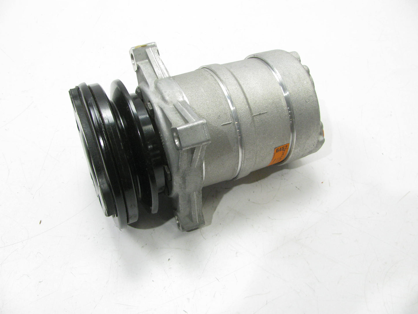 NEW Acdelco 15-20233 A/C Compressor HR6 W/ Clutch