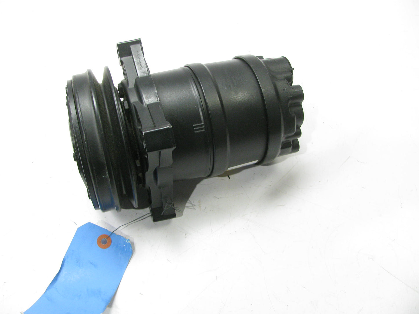 Acdelco 15-2695 A/C Compressor With Clutch