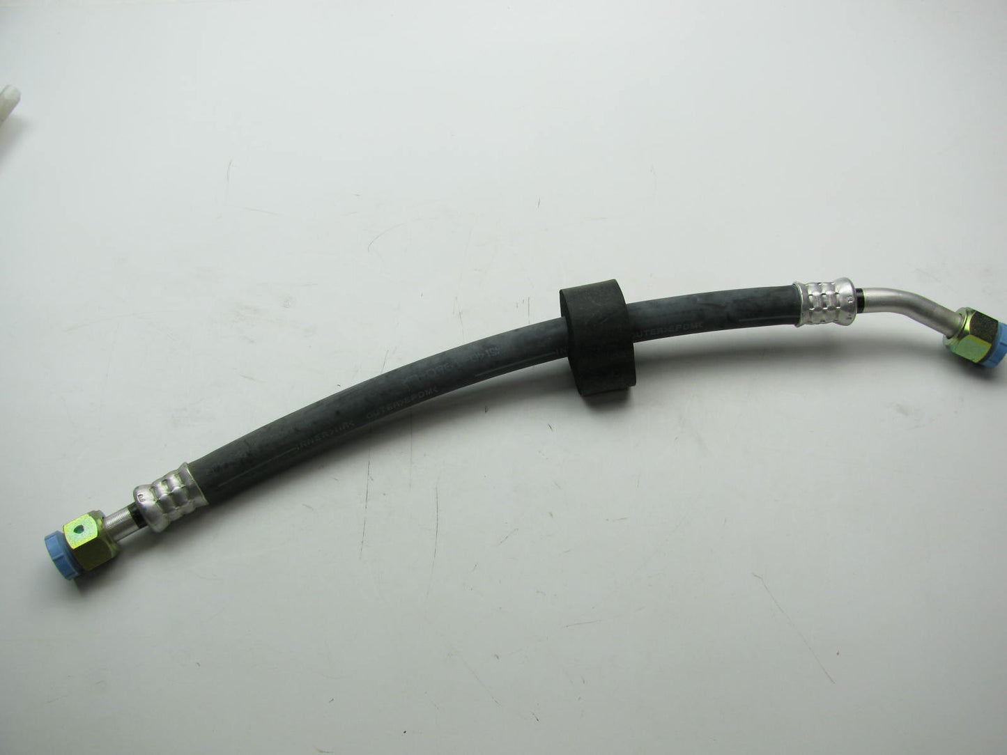 AcDelco 15-30522 A/C Compressor Hose - 1985-1986 Chevrolet Sprint GM # 91172086