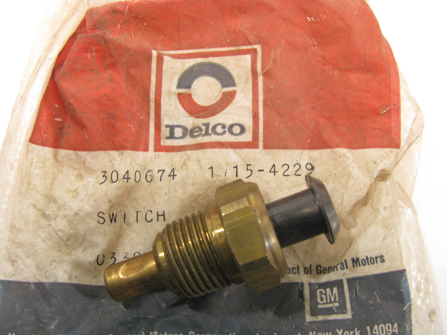 Acdelco 15-4229 Engine Coolant Fan Temperature Switch - 3040674 1S4341 TS147