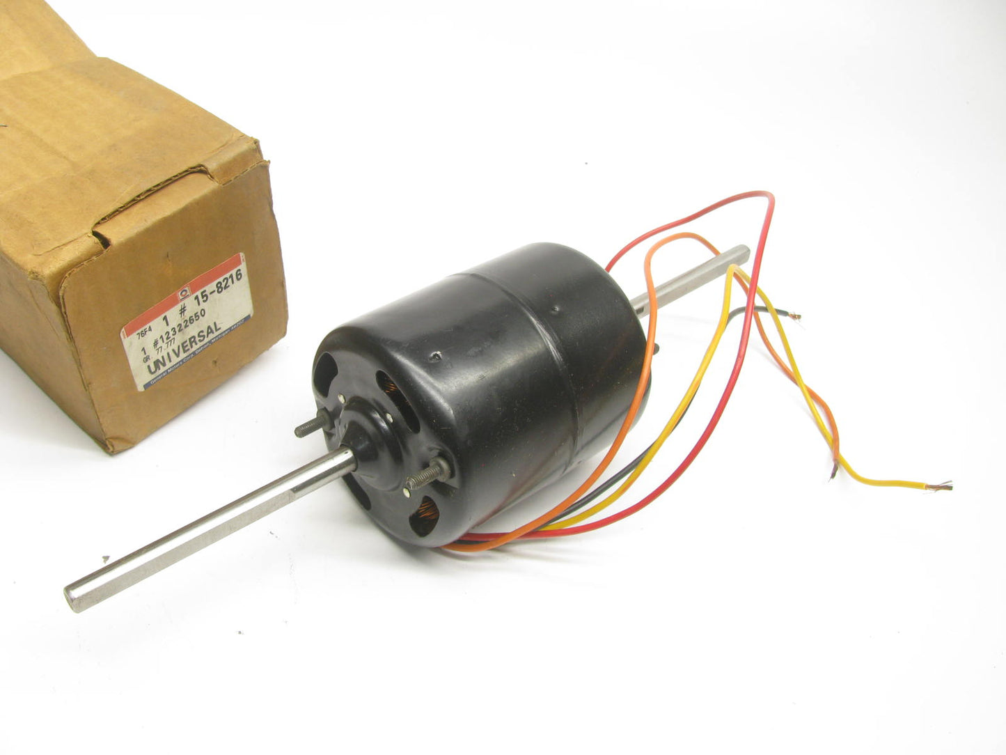 Acdelco 15-8216 Blower Motor  3/8''  DOUBLE SHAFT (THREE SPEED) (24V)