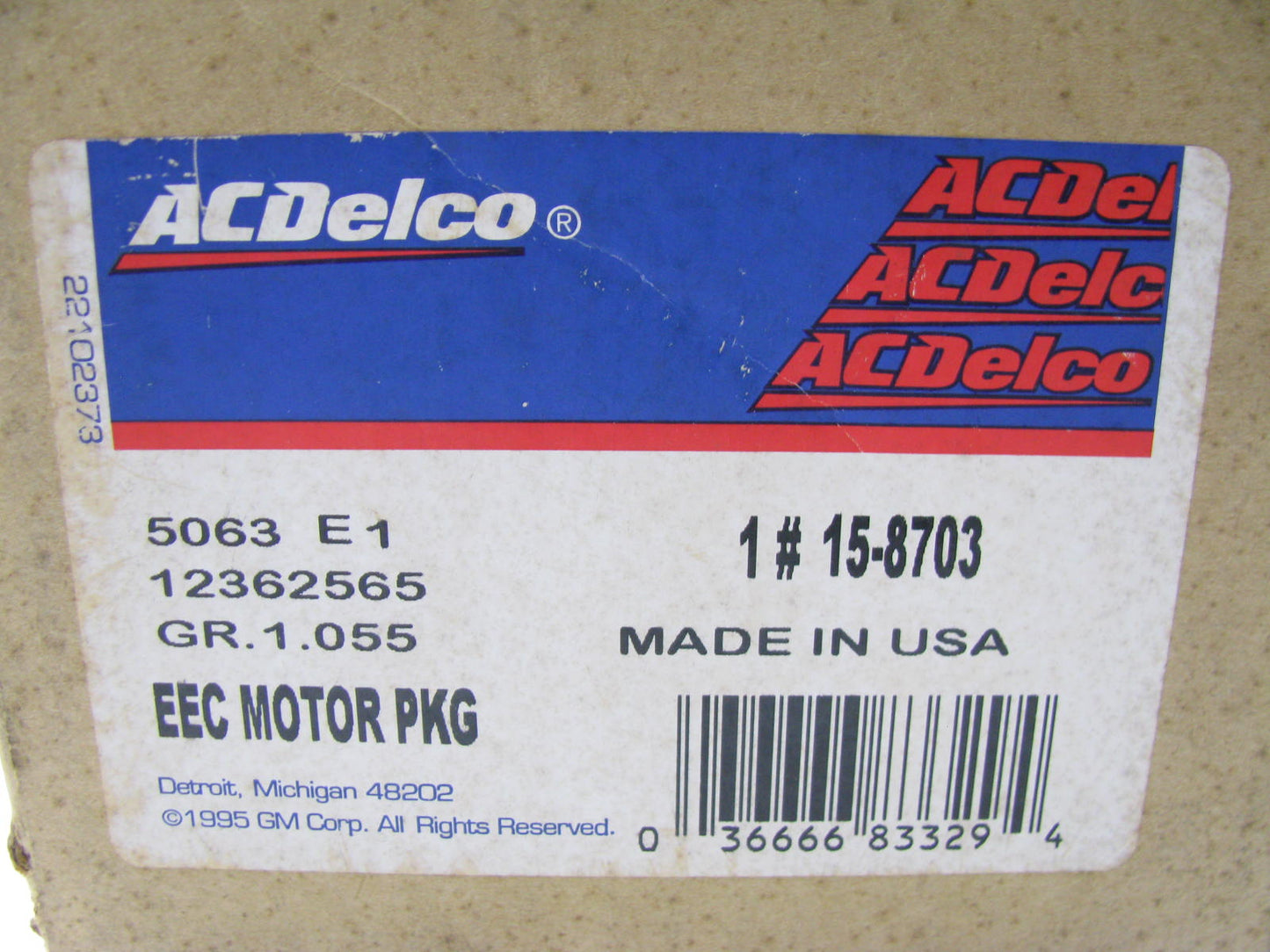 New Genuine OEM 15-8703 Acdelco Radiator Fan Motdor For 99-05 Malibu Grand Am