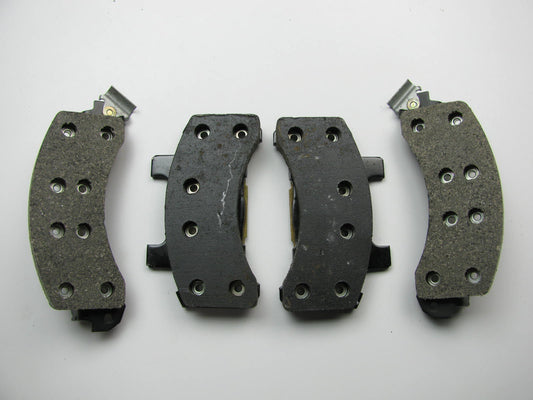 NEW GENUINE OEM GM 12300242 FRONT Brake Pads -  Ac Delco 171-424