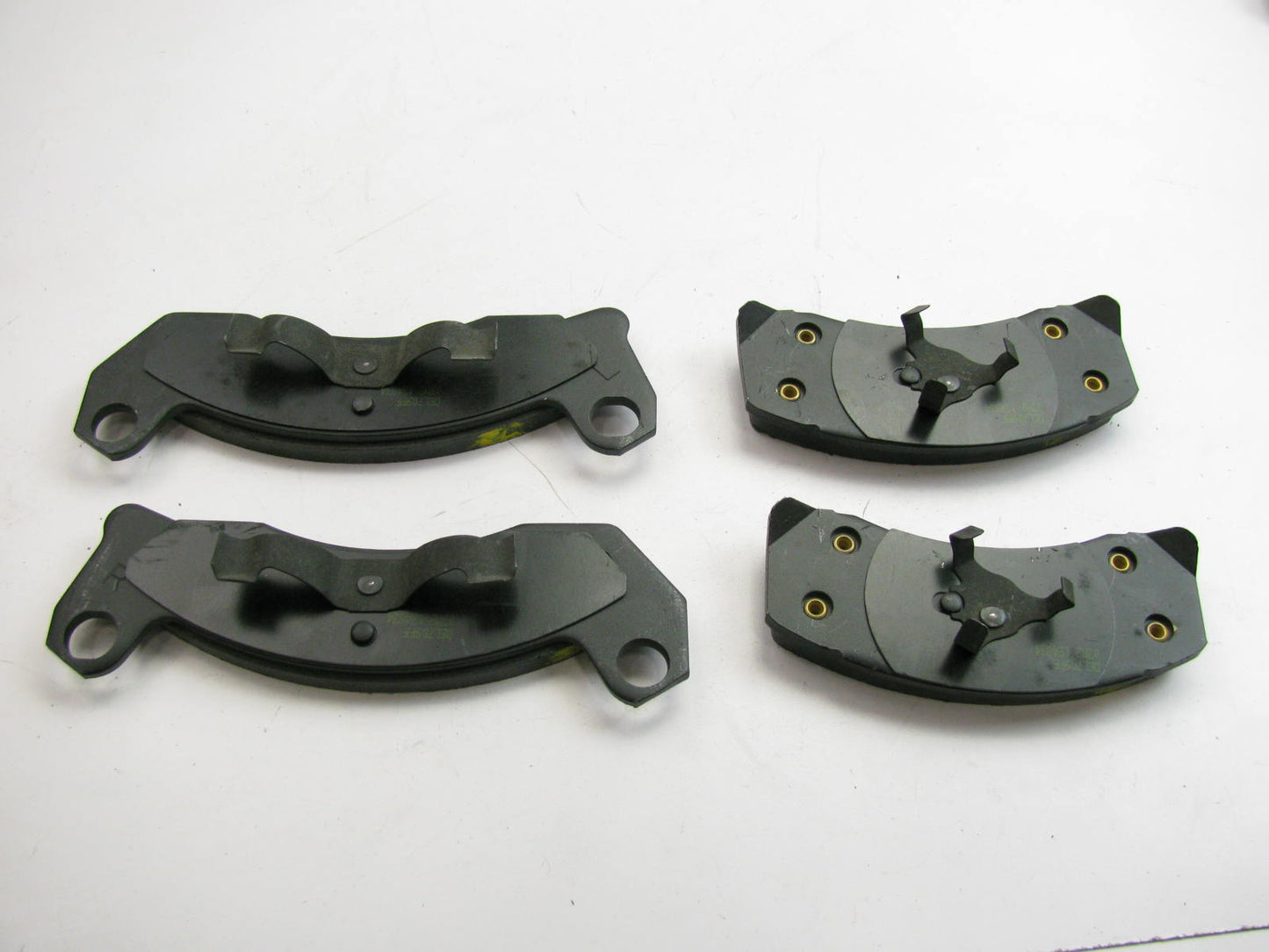 Acdelco 17D499 Front Disc Brake Pads for 1993 Ford Crown Victoria PI