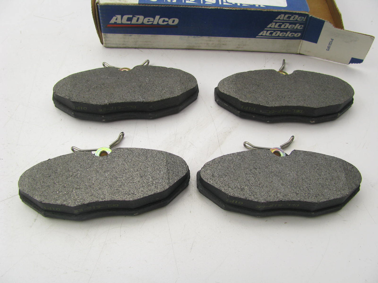 Acdelco 17D806M REAR Brake Pads
