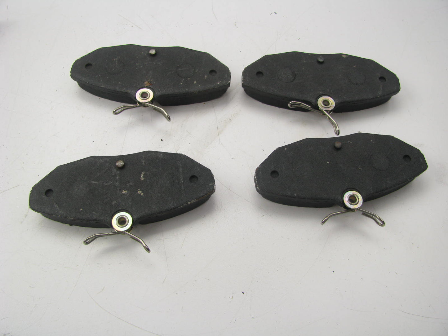 Acdelco 17D806M REAR Brake Pads