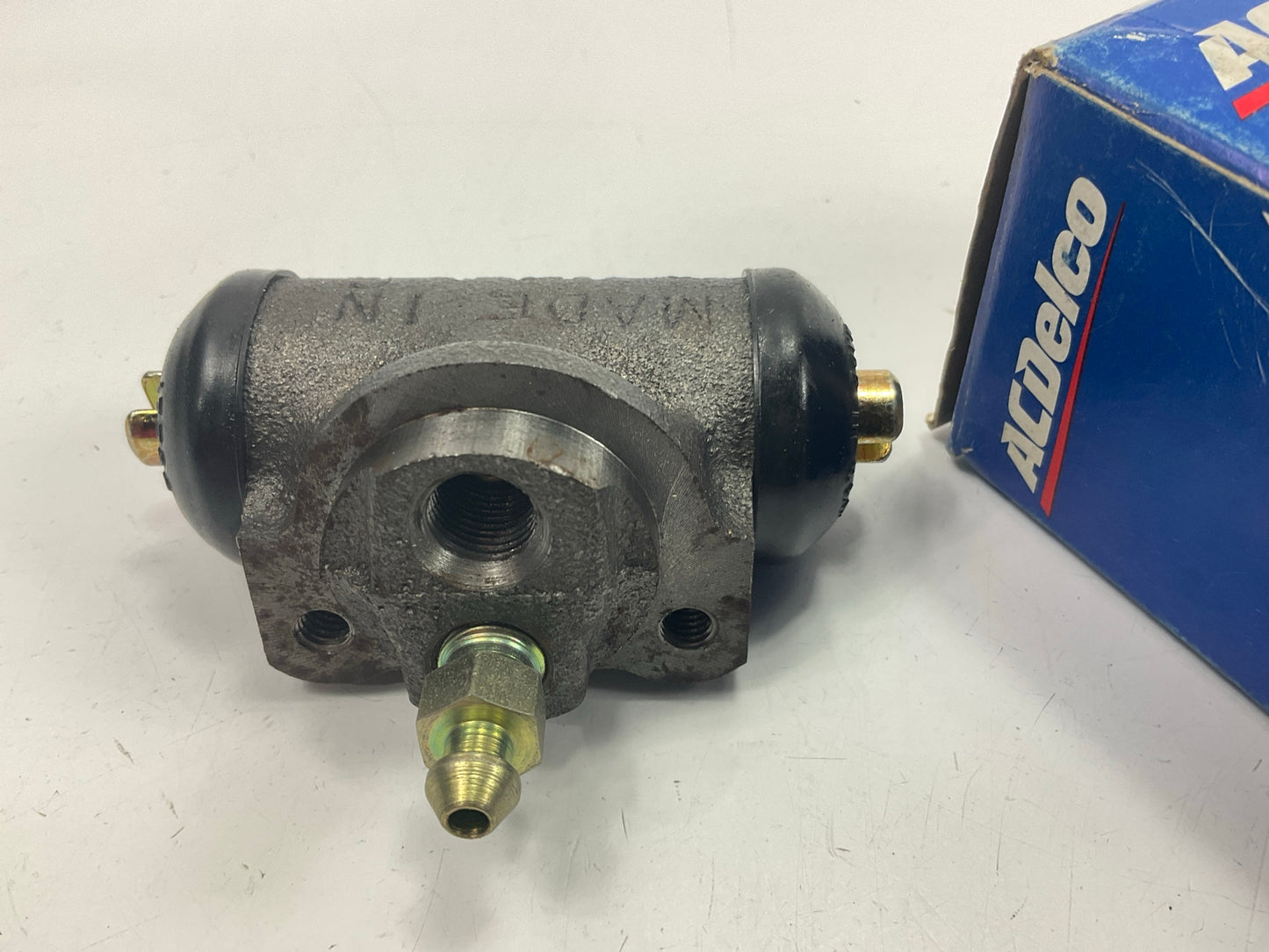 Acdelco 18E143 Rear Drum Brake Wheel Cylinder