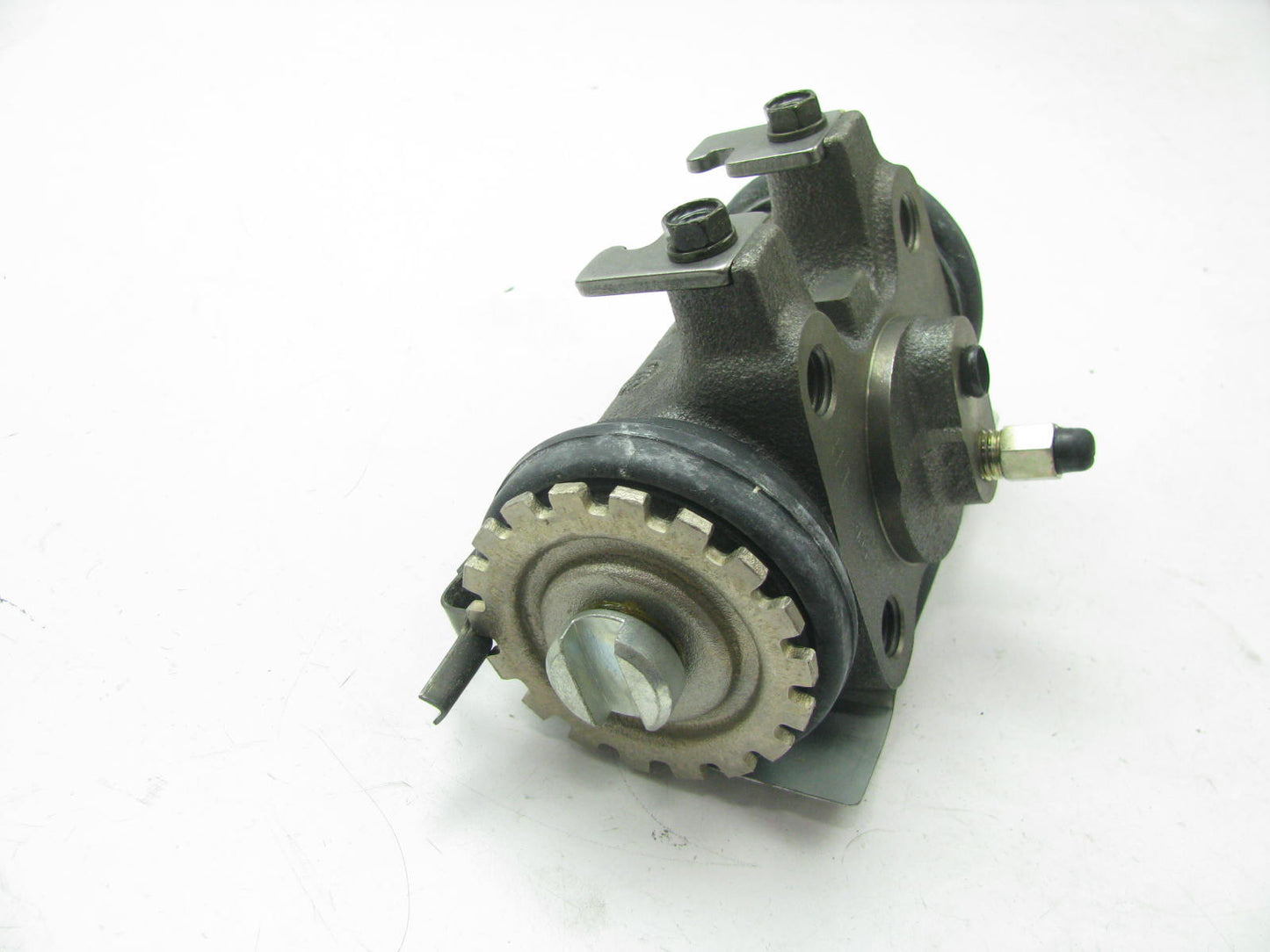 Acdelco 18E350 Rear Left Forward Drum Brake Wheel Cylinder 1987-1994 Isuzu FSR