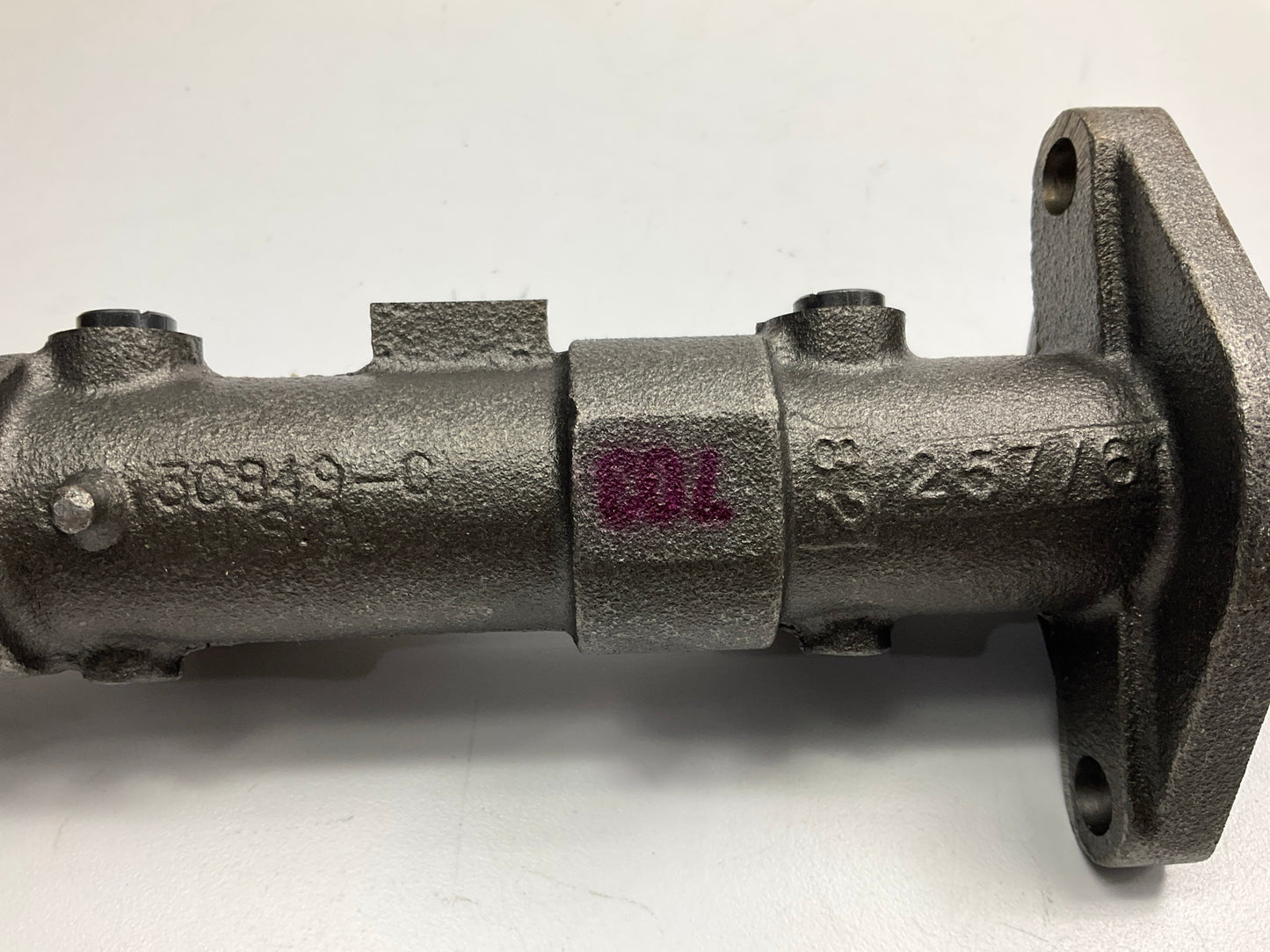 Acdelco 18M508 Brake Master Cylinder OEM GM 18030750