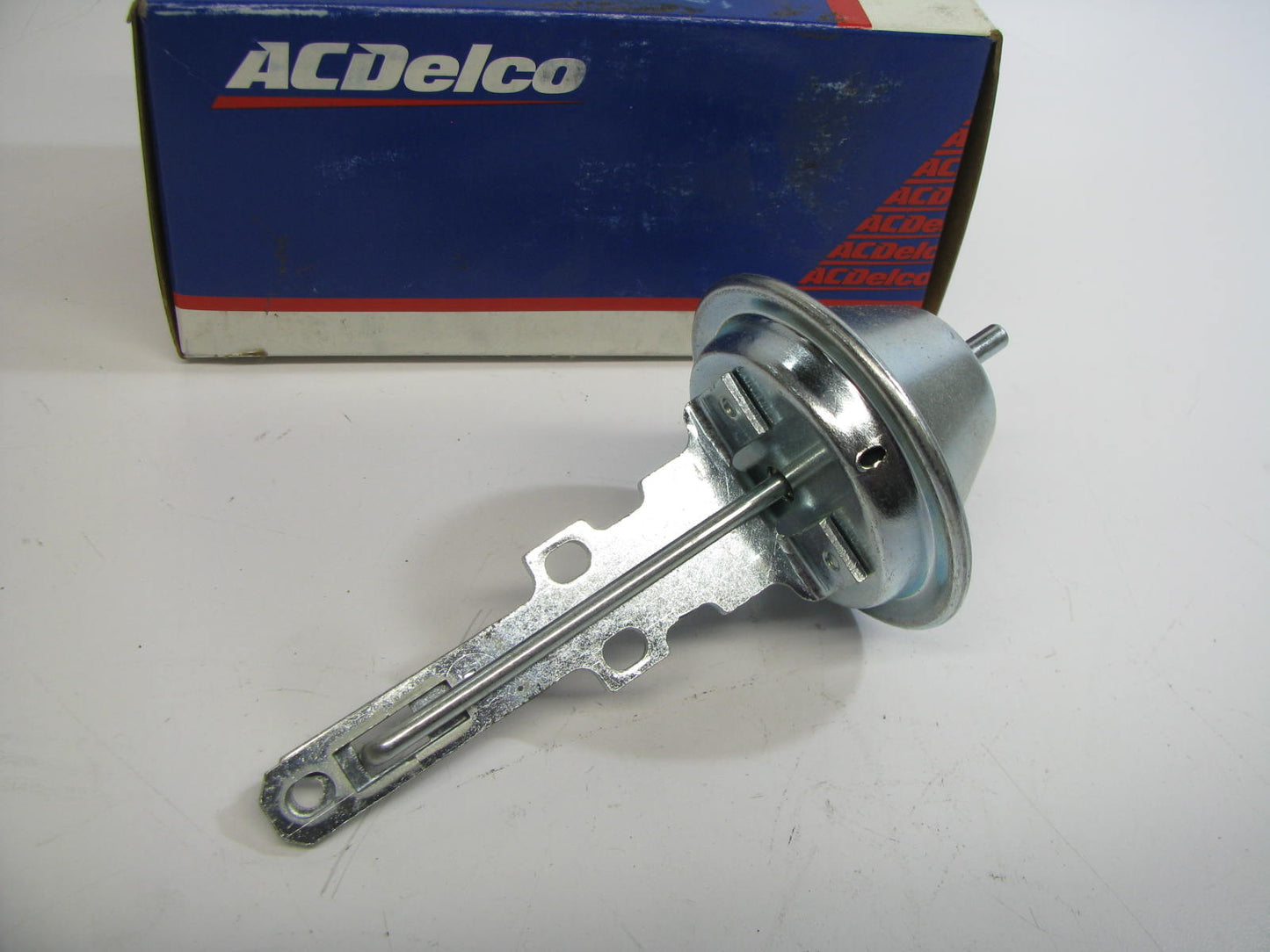 Acdelco 1973614 Distributor Vacuum Advance Control 1977-1979 Cadillac 425-V8