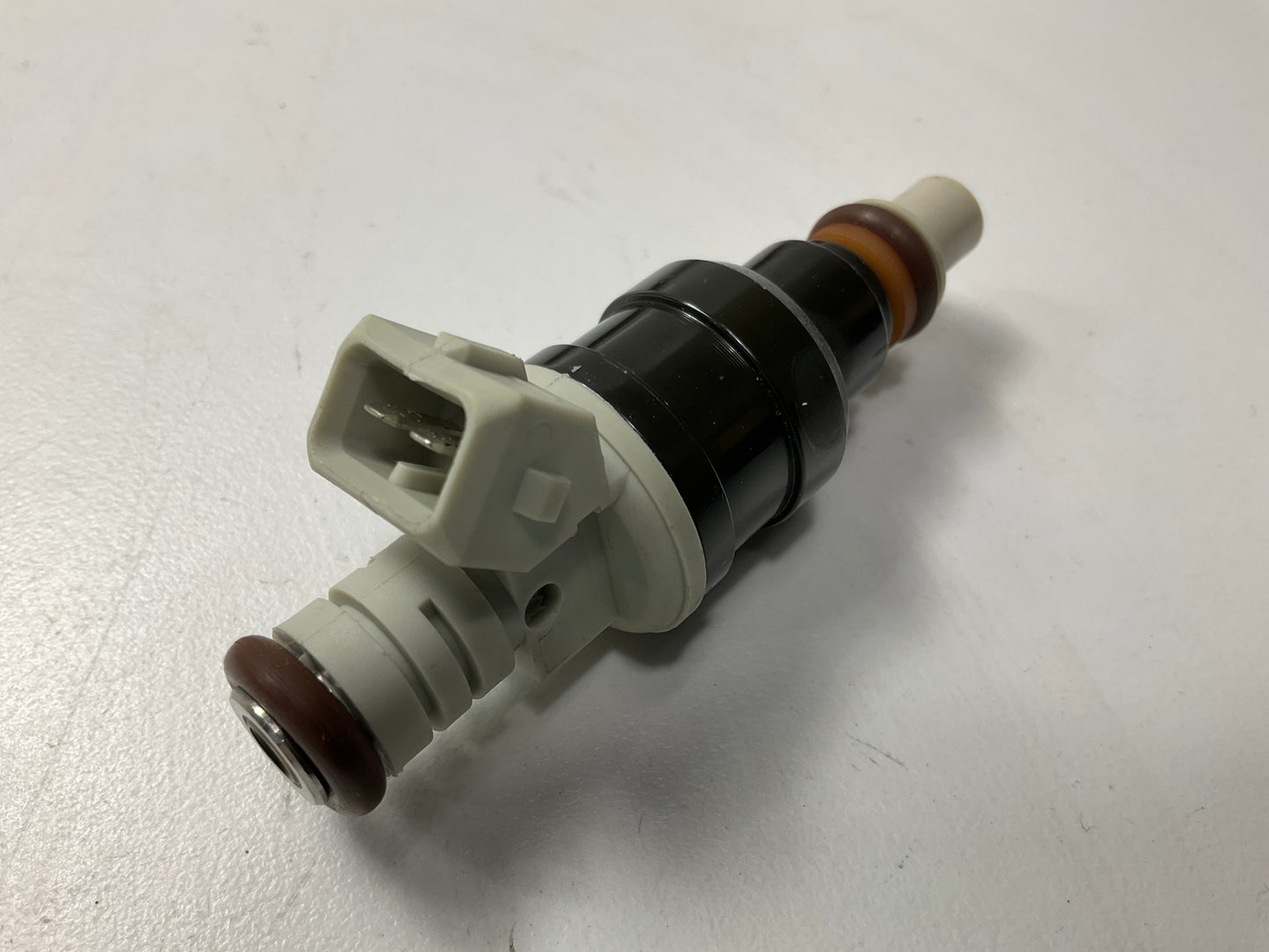 Acdelco 217-19 Fuel Injector For 1986-1993 Chrysler 2.2L, 2.5L Turbo Only