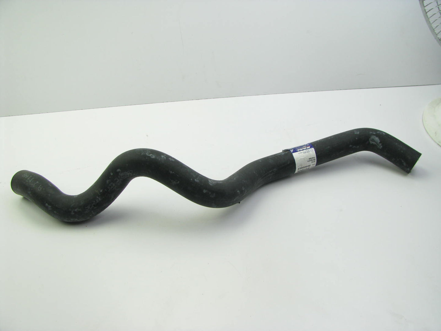 Acdelco 24380L Upper Radiator Coolant Hose - 1996-02 Chevrolet Van 4.3L V6 ONLY