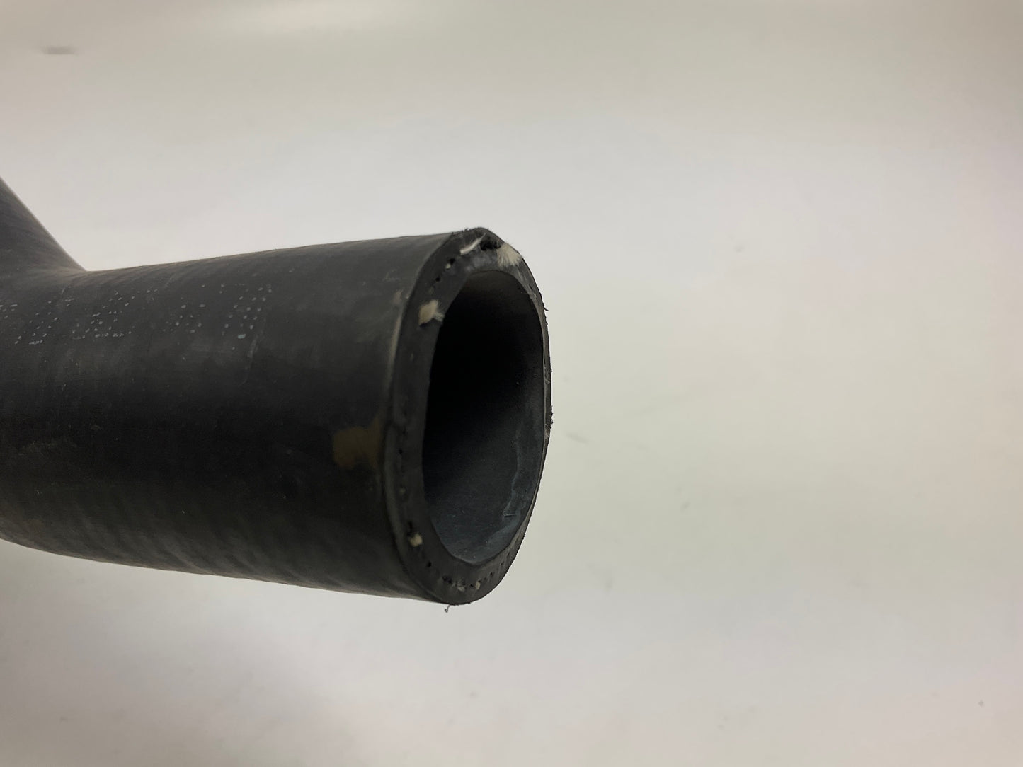 Acdelco 26166X Molded Radiator Coolant Hose - Upper / Lower