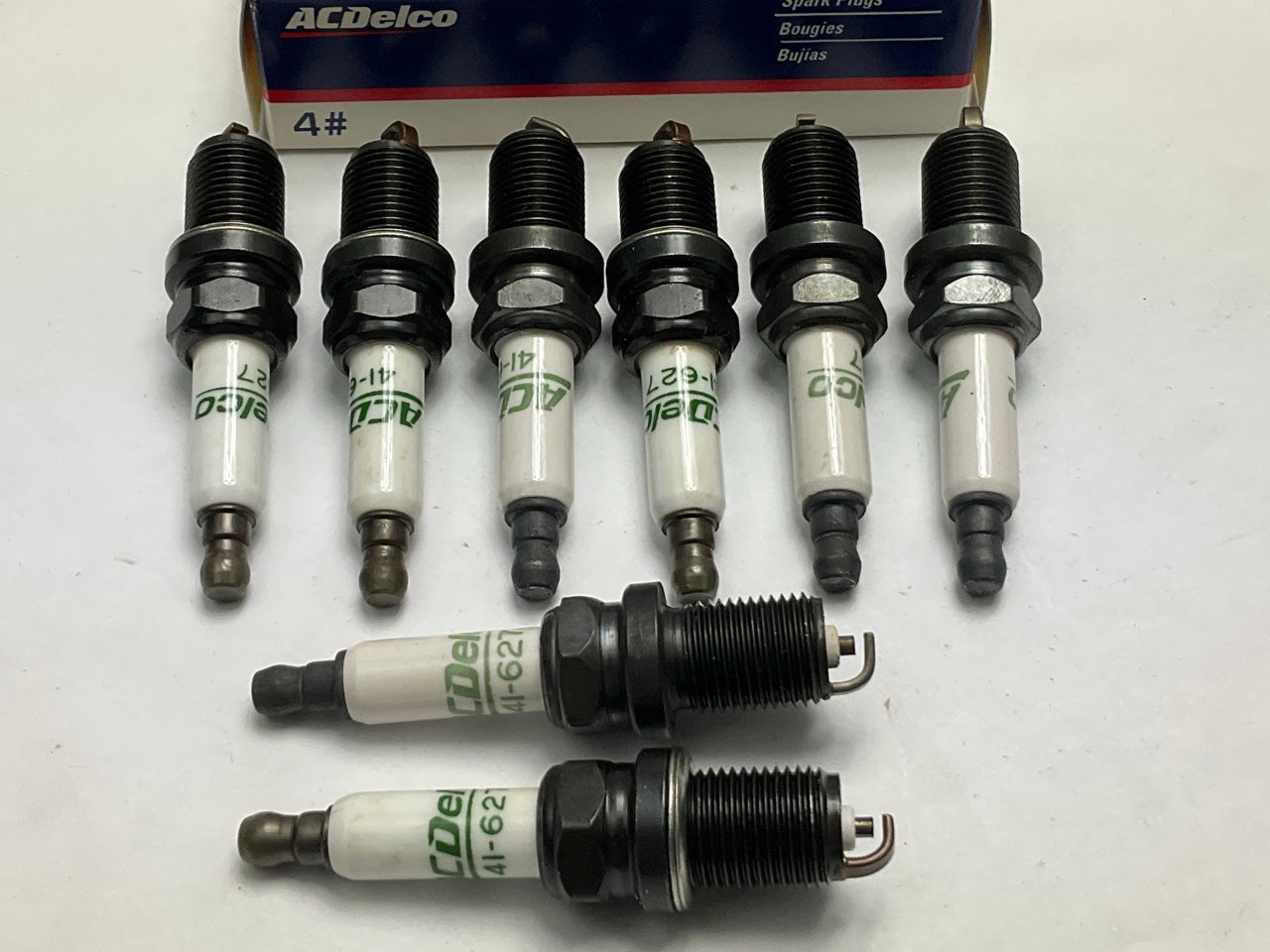 (8) NEW GENUINE Acdelco 41-627 Ignition Spark Plugs