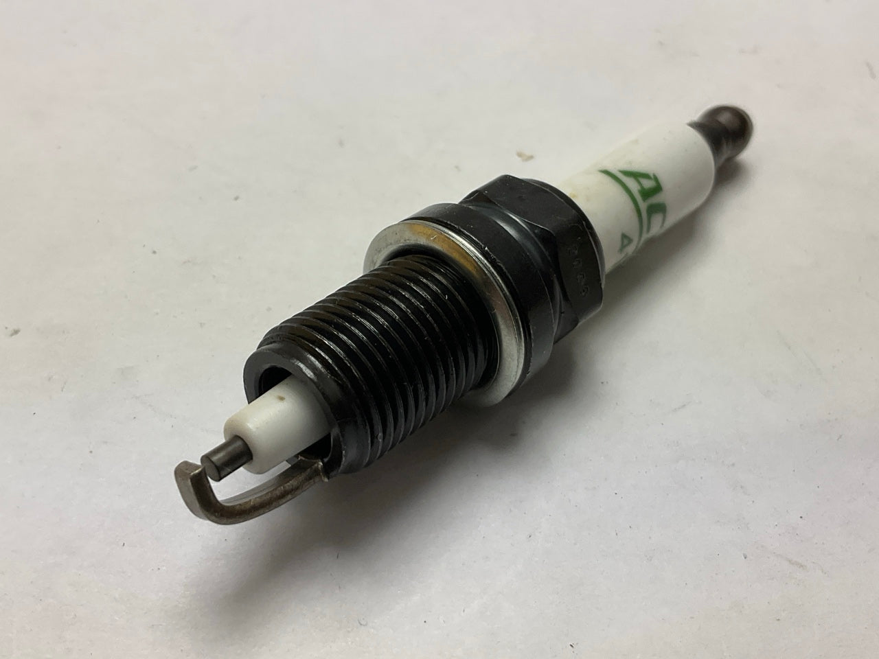 Acdelco 41-631 Ignition Spark Plug