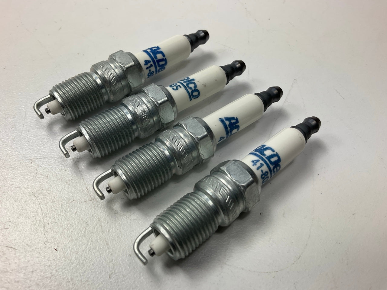 (4) Acdelco 41-805 Double Platnium Ignition Spark Plug