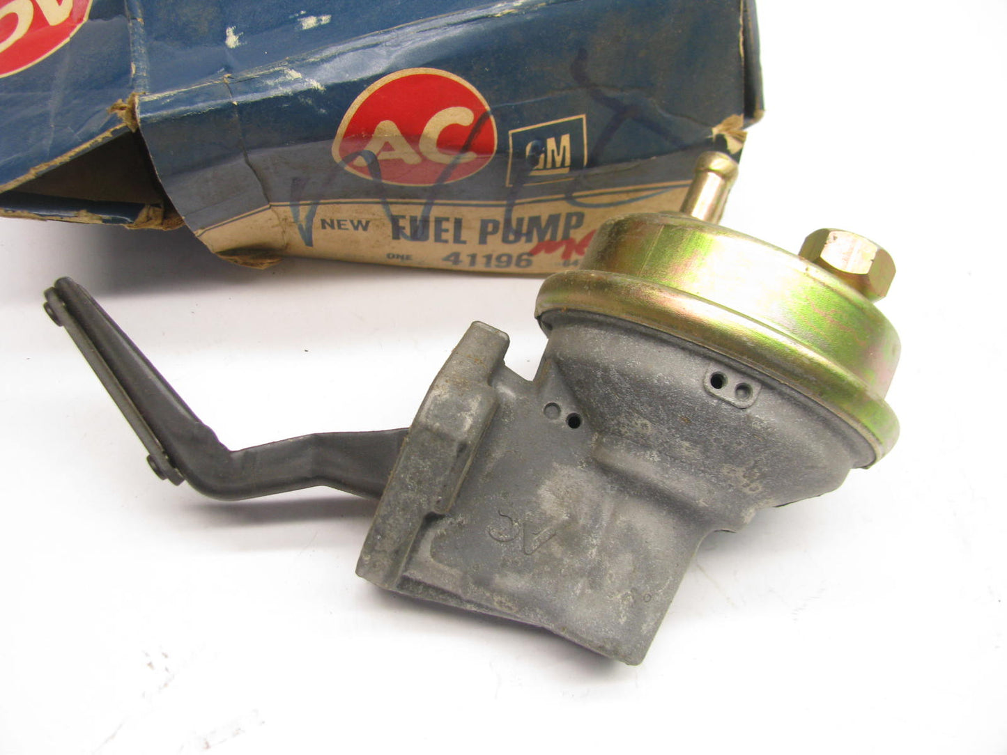 Acdelco 41196 Mechanical Fuel Pump for 1968-1977 GM 350-V8 231-V6