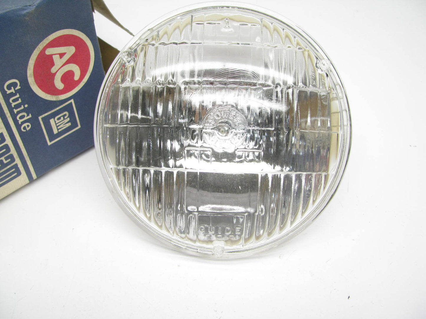 Acdelco 5001 Sealed Beam Headlight Headlamp Bulb 12V, Replaces # 4001