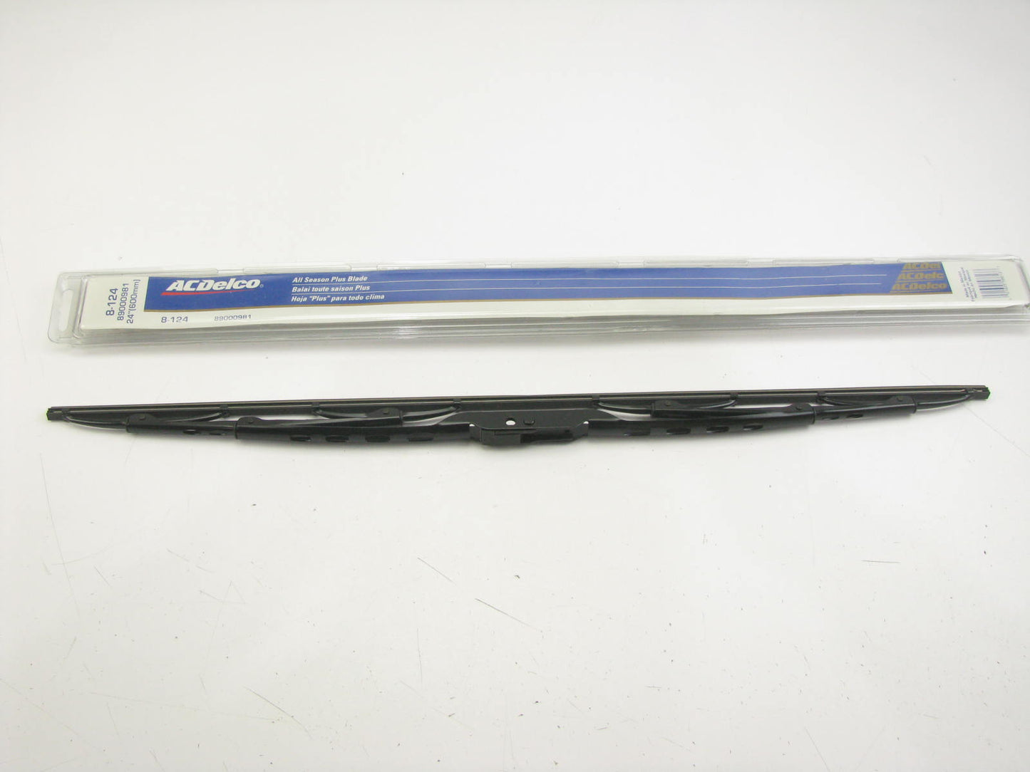 Acdelco 8-124 All Season Windshield Wiper Blade, 24''