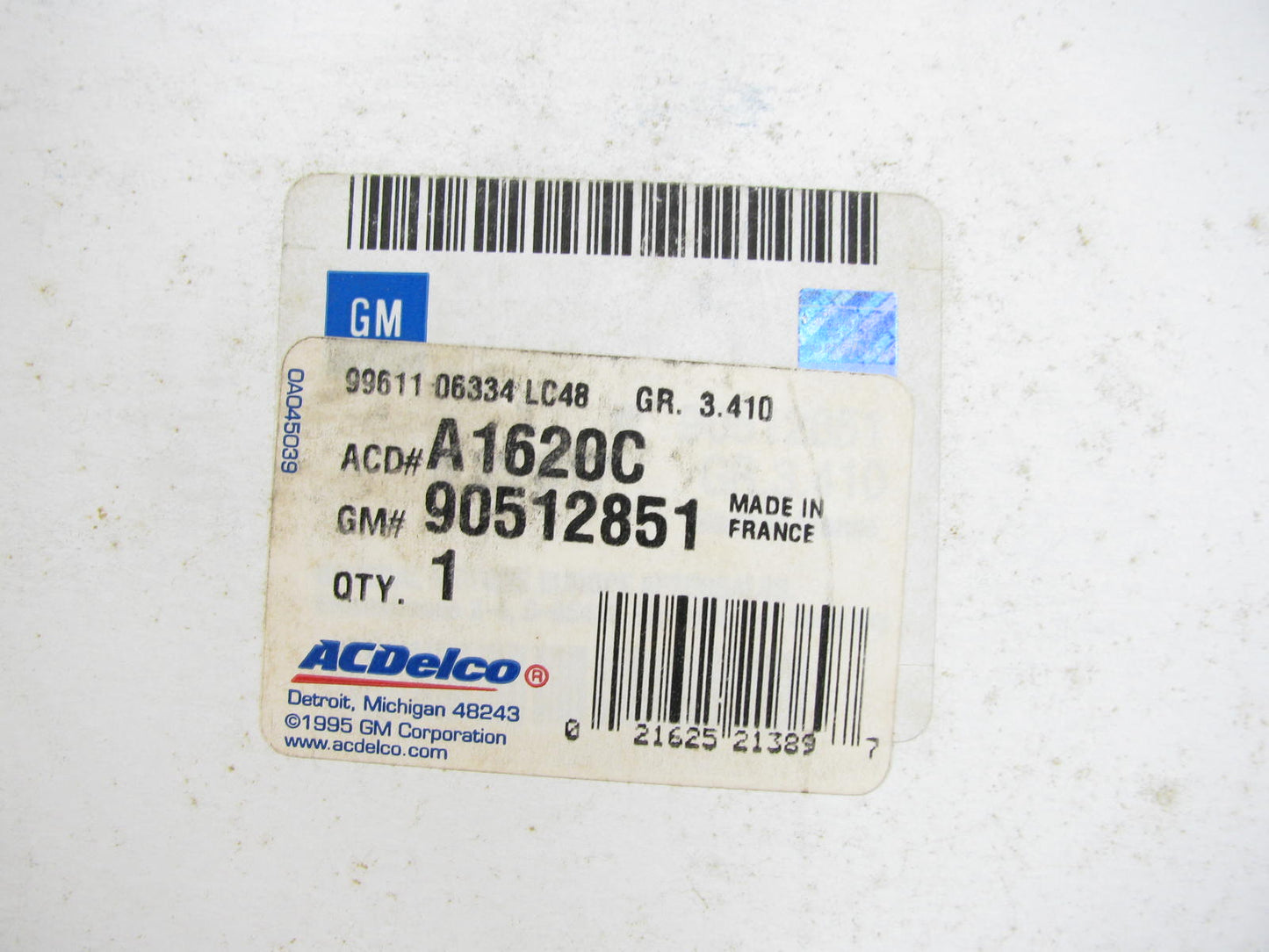 Acdelco A1620C Air Filter For 1997-2001 Cadillac Catera