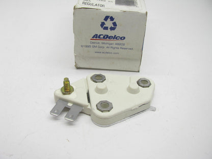 ACDelco D686 Voltage Regulator