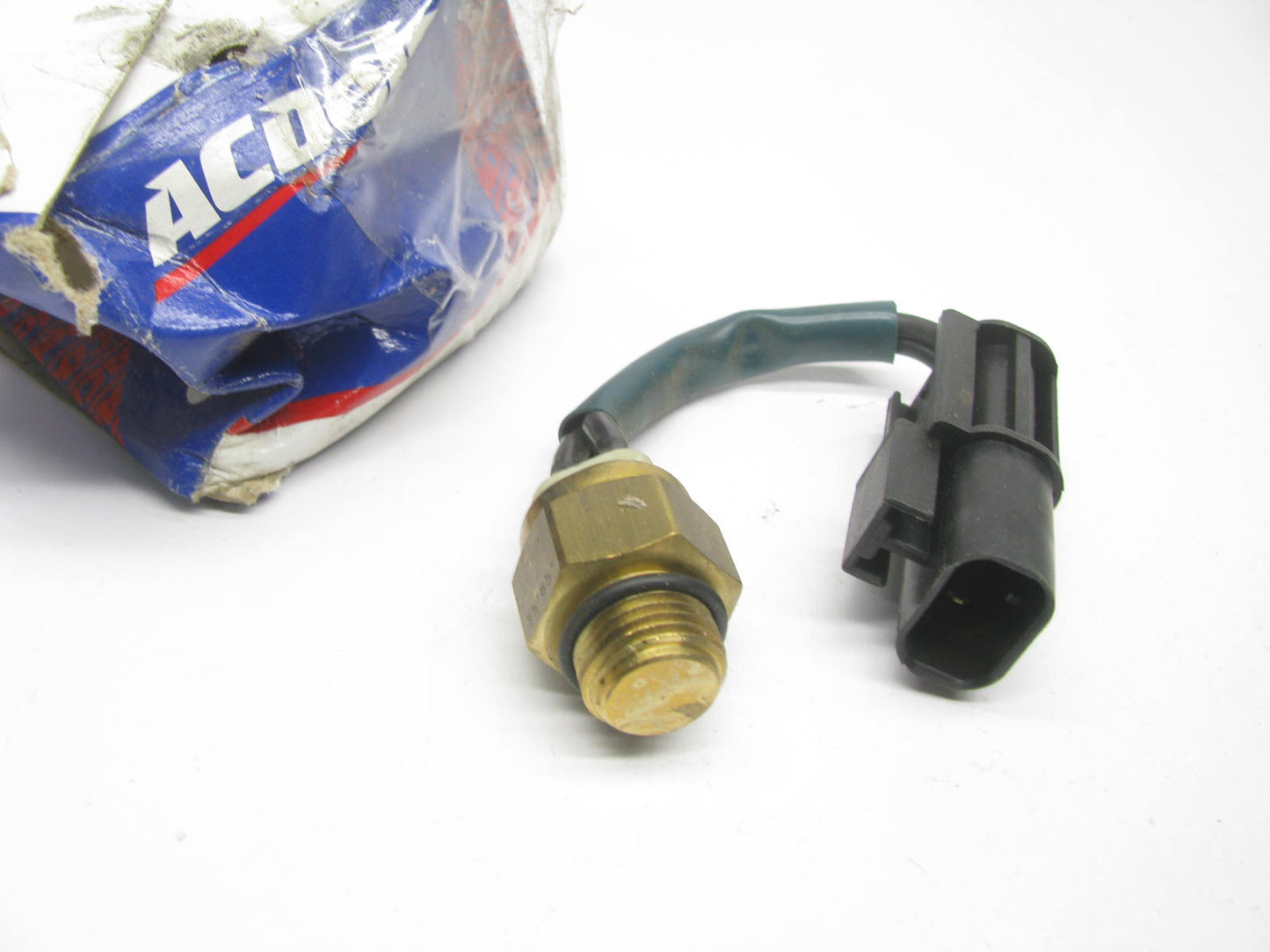 NEW GENUINE Acdelco E1874 Coolant Temperature Sensor 19021016