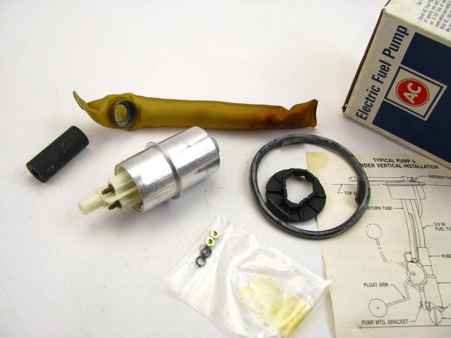 NEW Acdelco EP105 Electric Fuel Pump Kit OEM For 1986-87 Camaro Firebird 305 V8