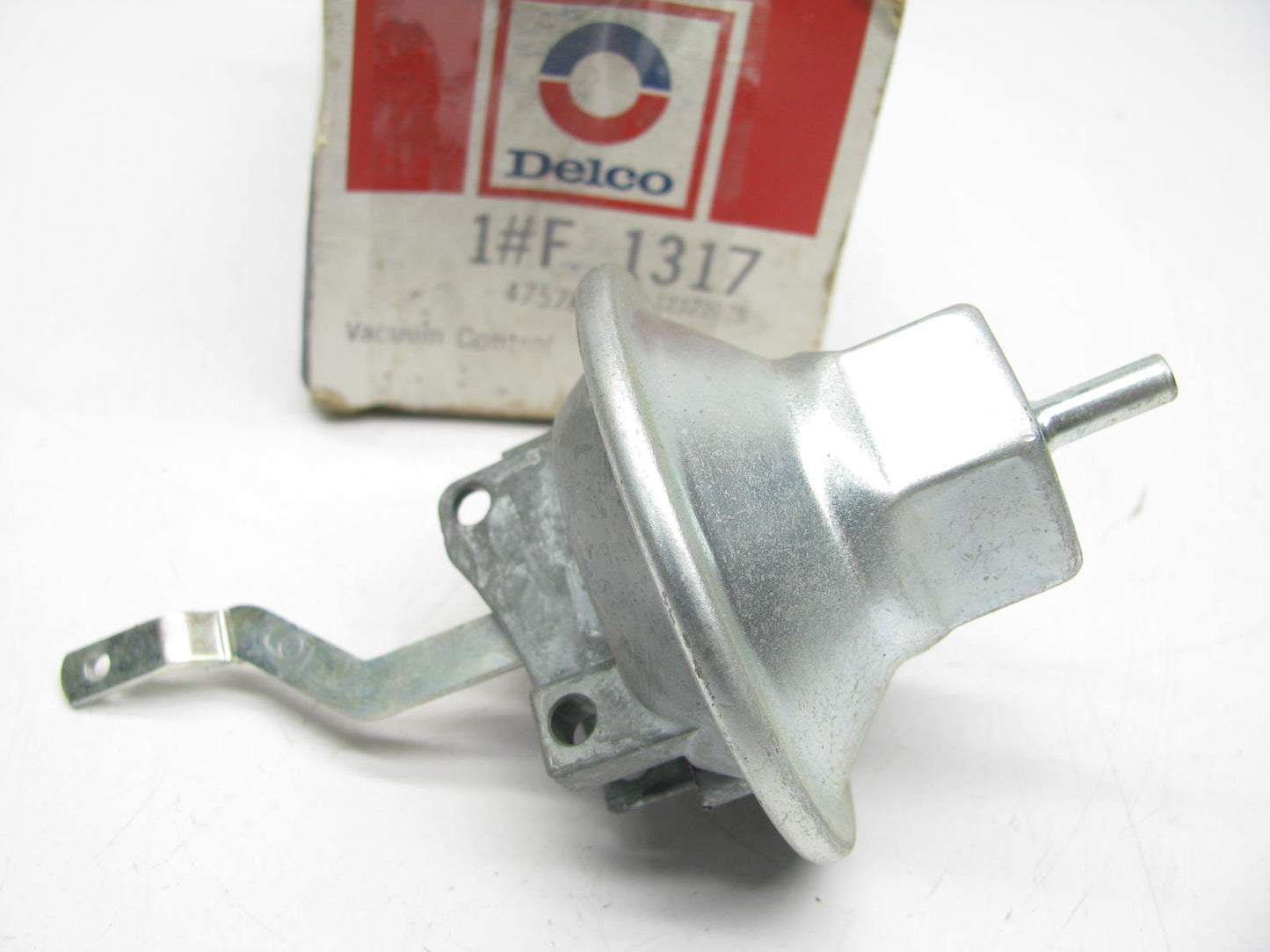 Distributor Vacuum Advance  Acdelco F1317