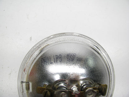 (2) ACDelco L4502 50W 28V PAR36 Sealed Beam Bulb Lamp