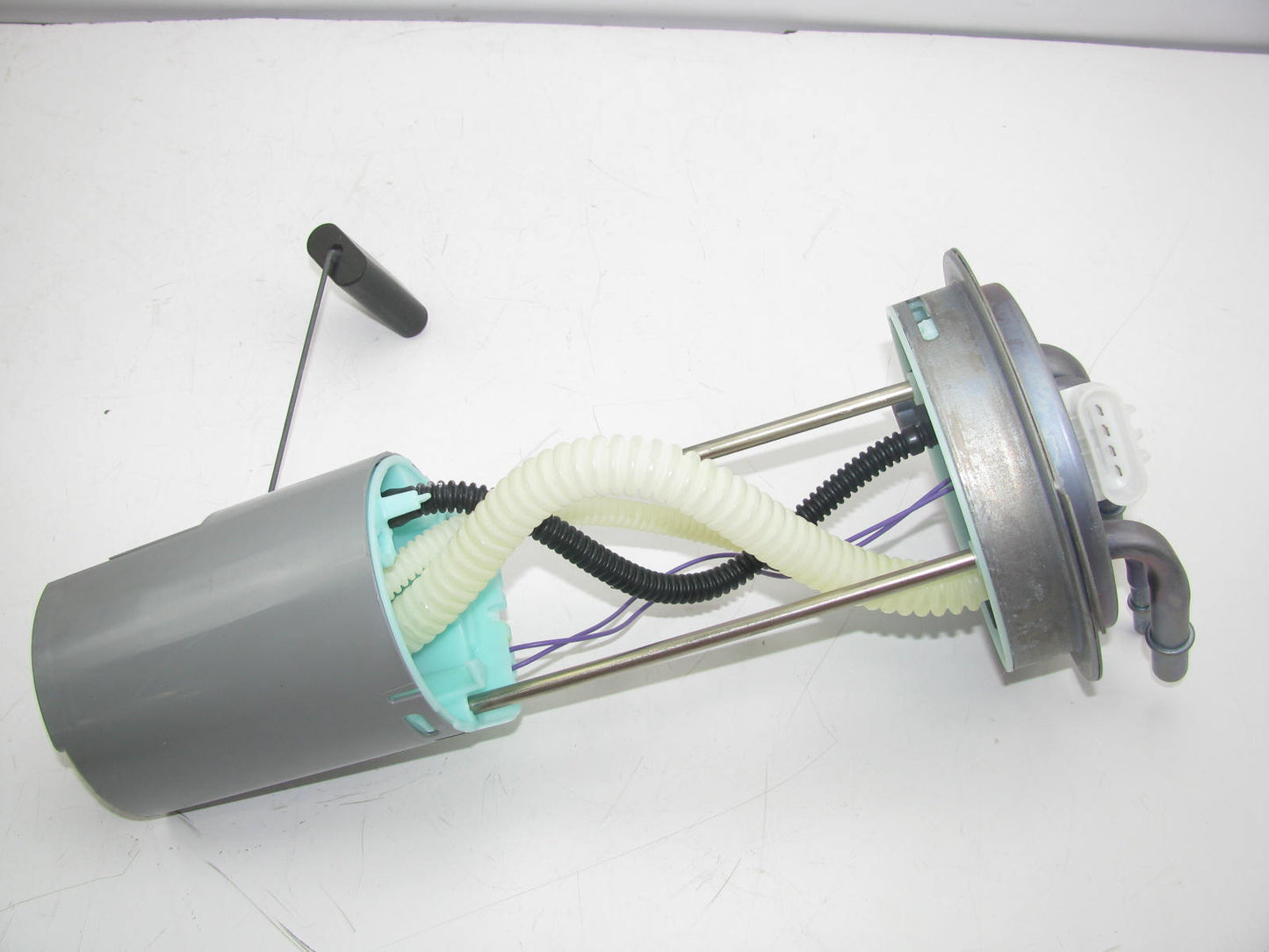 Acdelco MU1693 Electric Fuel Pump And Sender 2006-2008 Express Savana Diesel