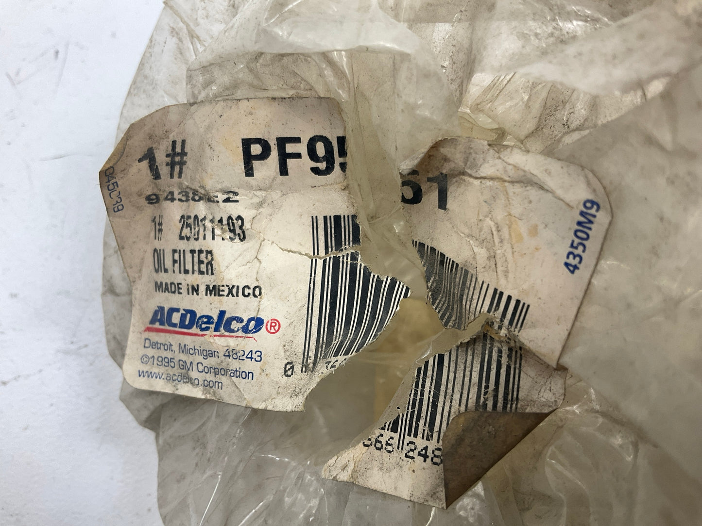 Acdelco PF951 Oil Filter Replaces CH33APL 51136 25011193 L50078 LP151