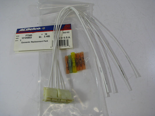 ACDelco GM Original Equip PT565 - Dome Light Connector