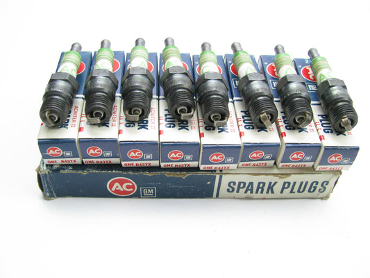 (8) New Vintage Acdelco R43TX Spark Plugs GM # 5613563