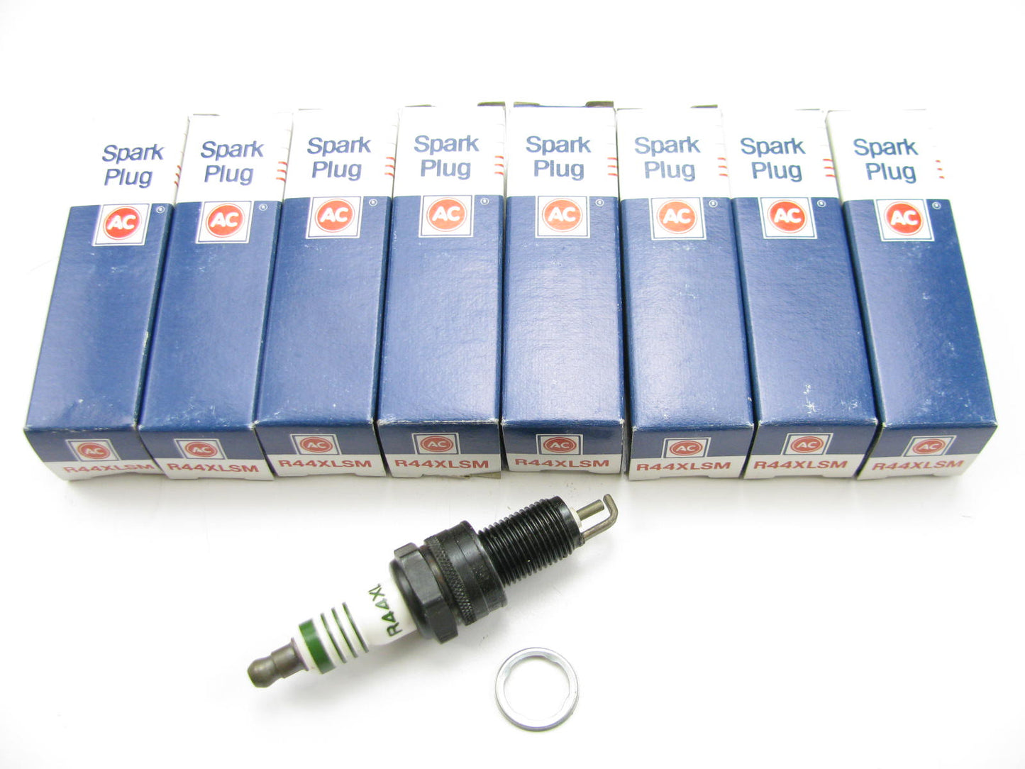 (8) Acdelco R44XLSM Green Stripe Ignition Spark Plugs - PACK OF 8 PLUGS