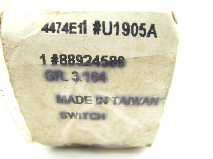 Universal Zinc Die-Cast  Toggle Switch 12/24V 50A SPST -  Acdelco U1905A