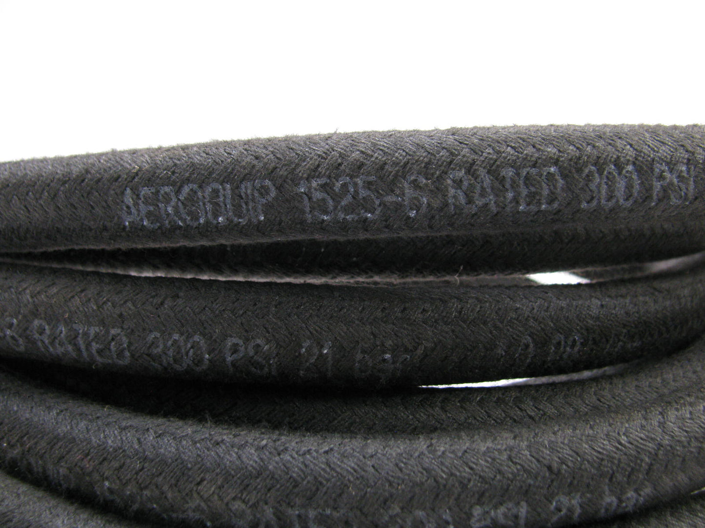 25 FEET - Aeroquip 1525-6 Braided Push-on 3/8'' Multi-purpose Hose, 300 PSI