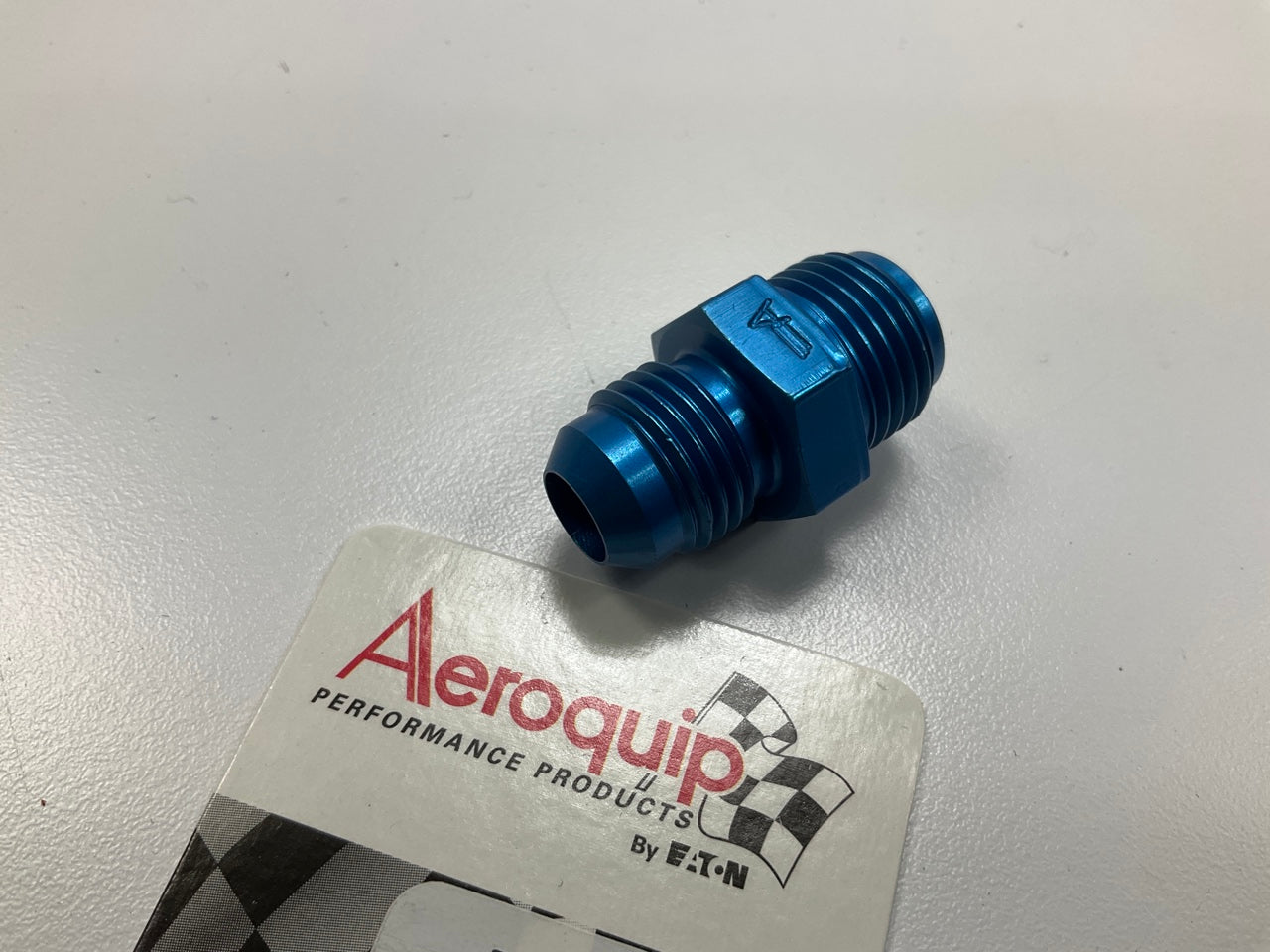 Aeroquip FCM2108 Fuel Pump Adapter Fitting, -6 AN To Inverted Flare 5/8''-18''