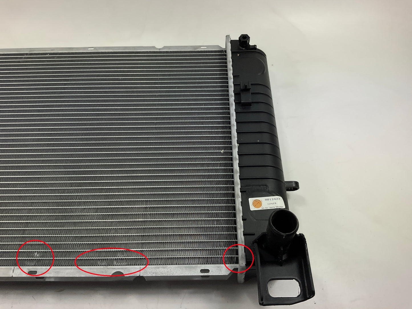 Minor Cosmetic Fin Damage - Agility 8012423 Radiator