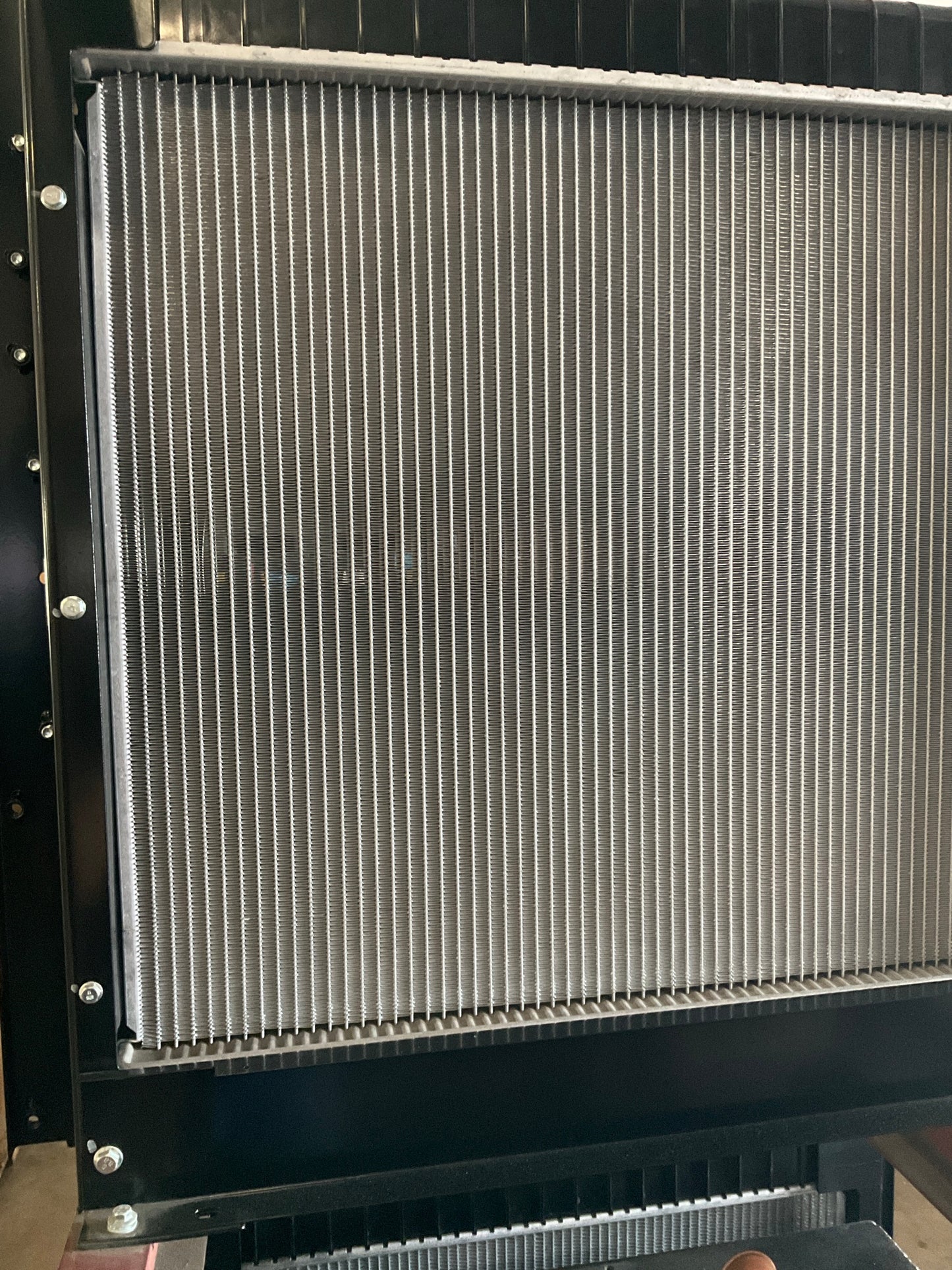 Agility 8050371 Radiator A043Z617 For Cummins C36N6 C40N6 Generator C36 N6, C40