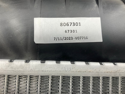Agility 8067301 Radiator For 1999-2004 Hino FE2620 SG3320 SG3325 8.0L DIESEL