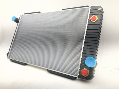 Agility 8070003 Radiator For 2003-2007 International Harvester 7600