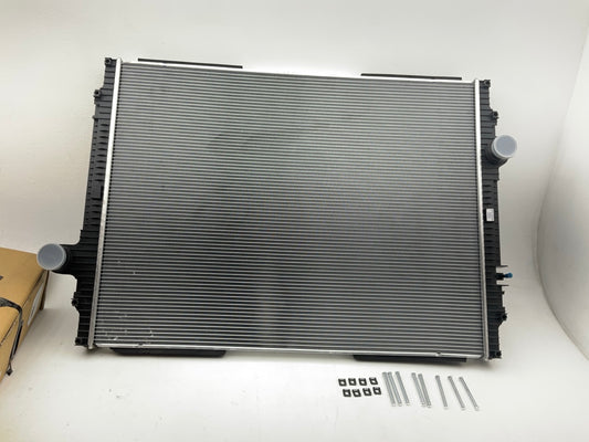 Agility 8070041 Radiator For 2008-2011 Kenworth T660, 2012-2015 W900