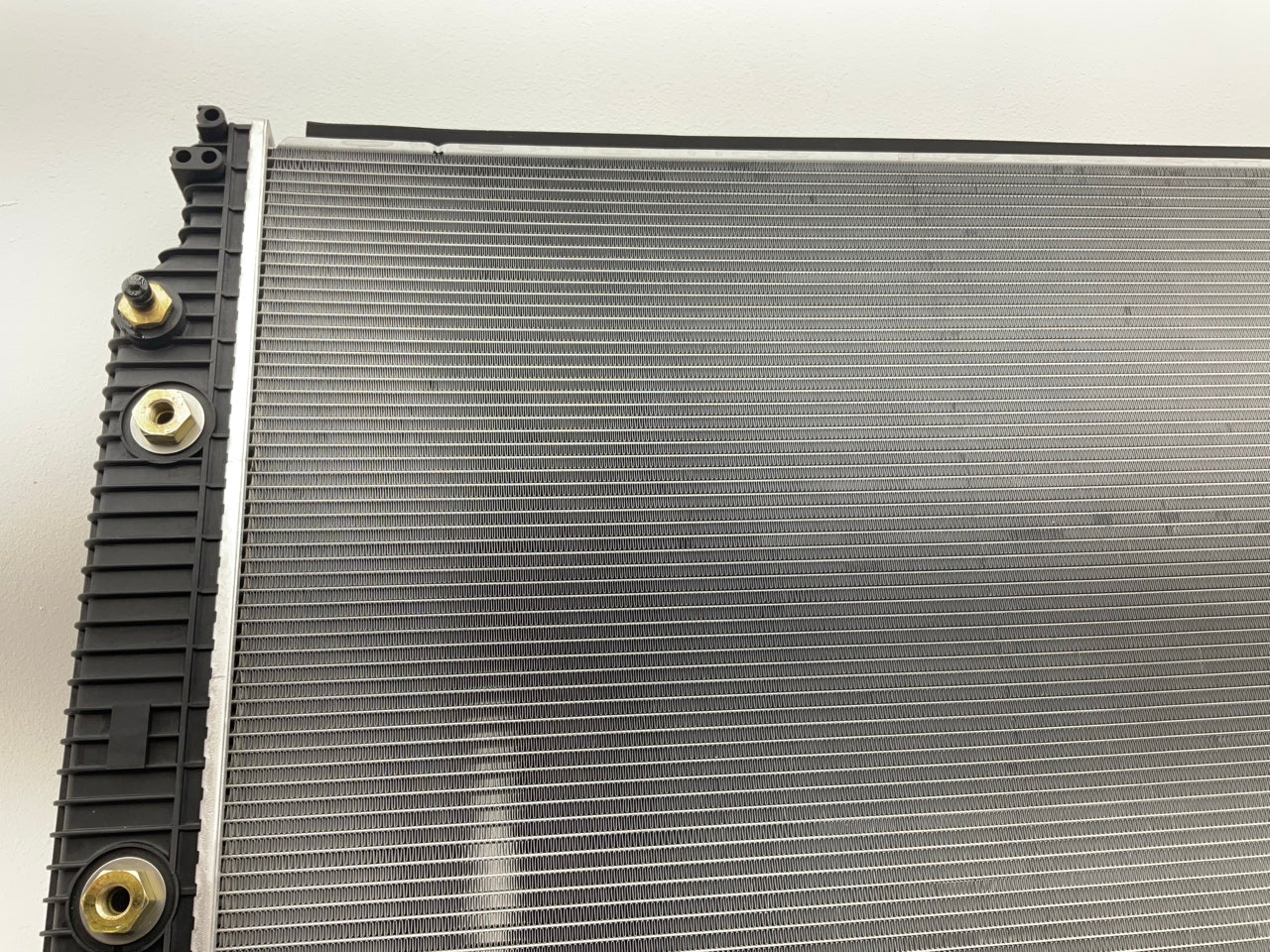 Agility 8070065 Radiator For 2007-2014 Volvo VHD