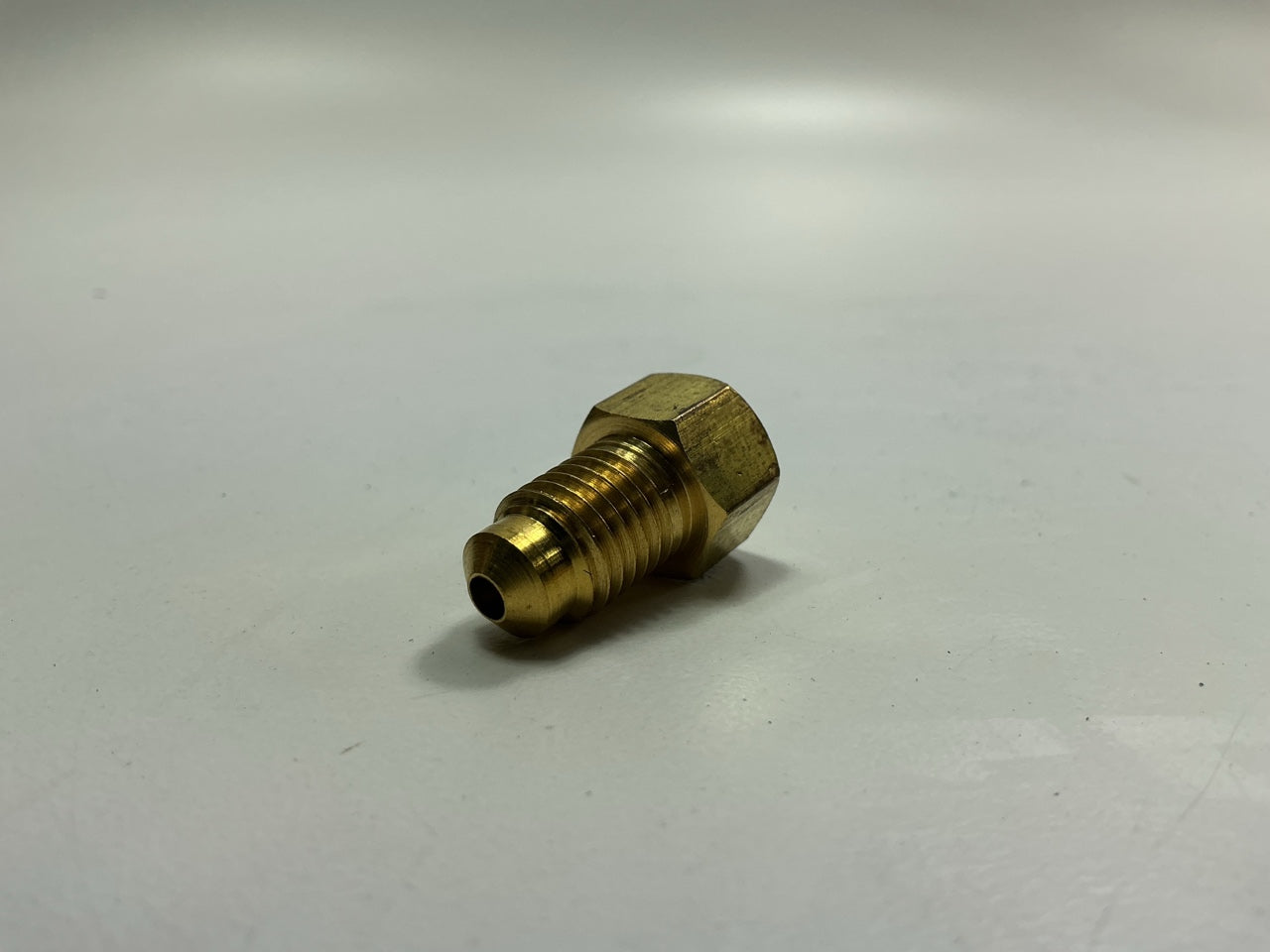 AGS BLF-32B Brass Adapter, Female 3/8-24 Inverted To Male M11X1.5 Bubble