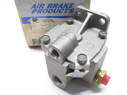 REMAN. Air Brake Product A86314 RG2 Air Brake Relay Valve - 2-Port  KN28510X