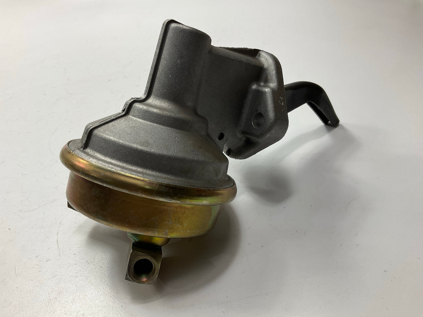 Airtex 40001 Mechanical Fuel Pump, Replaces M3643