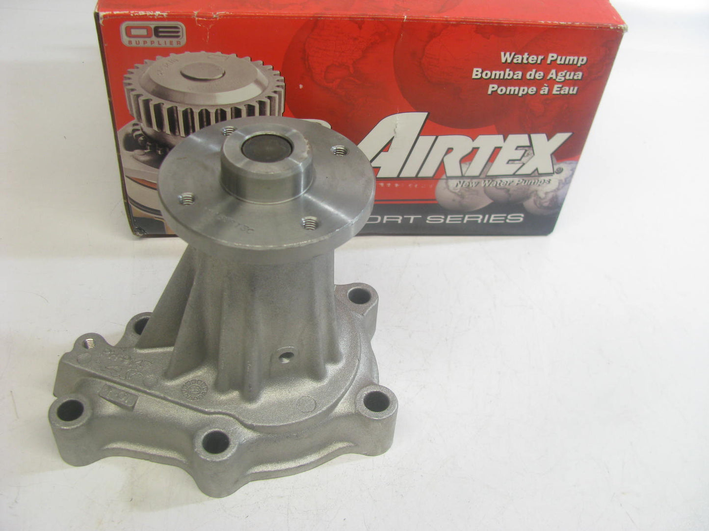 Airtex AW9268 Engine Water Pump For 1993-1997 Infiniti J30 3.0L-V6